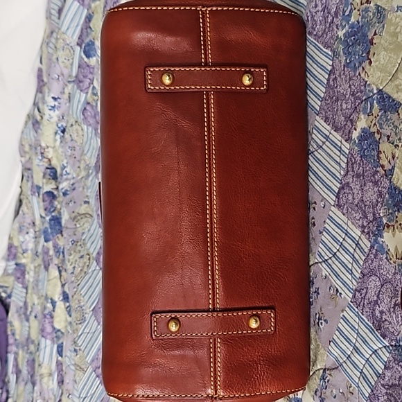 Dooney & Bourke Florentine Crossbody Satchel - Like New! - Picture 7 of 10